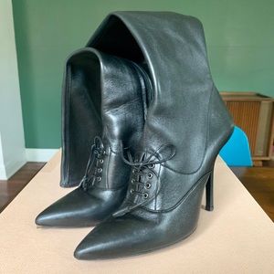 Black leather Prada boots, size 39.5